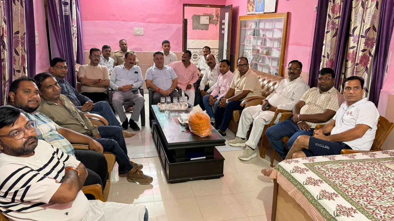 महापौर दीपक बाली ने कार्यकर्ताओं संग सुनी प्रधानमंत्री मोदी के लोकप्रिय कार्यक्रम ‘मन की बात’